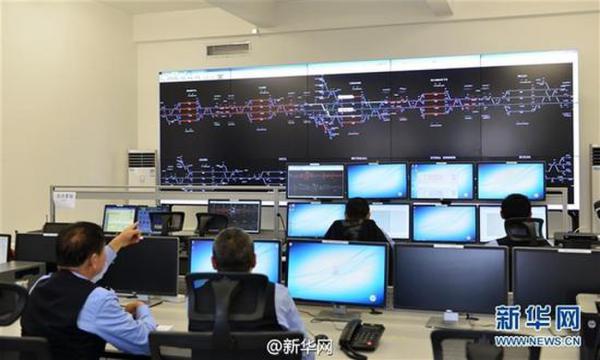 非洲首條現(xiàn)代電氣化鐵路通車 車票大亮！